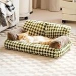 MEWOOFUN Pet Couch Bed, Washable Cat Beds for Medium Small Dogs & Cats up to 25 lbs, Dog Beds with Non-Slip Bottom, Fluffy Cat Couch, 26×19×13 Inch (Green)